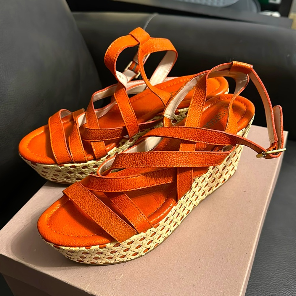 Rosegold Brand Wedges SZ 9